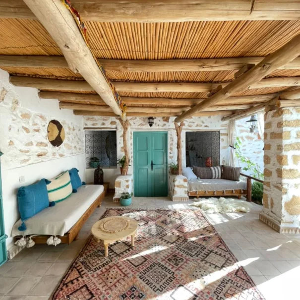 a0950372-5096-4399-a365-f0dbf2503e99